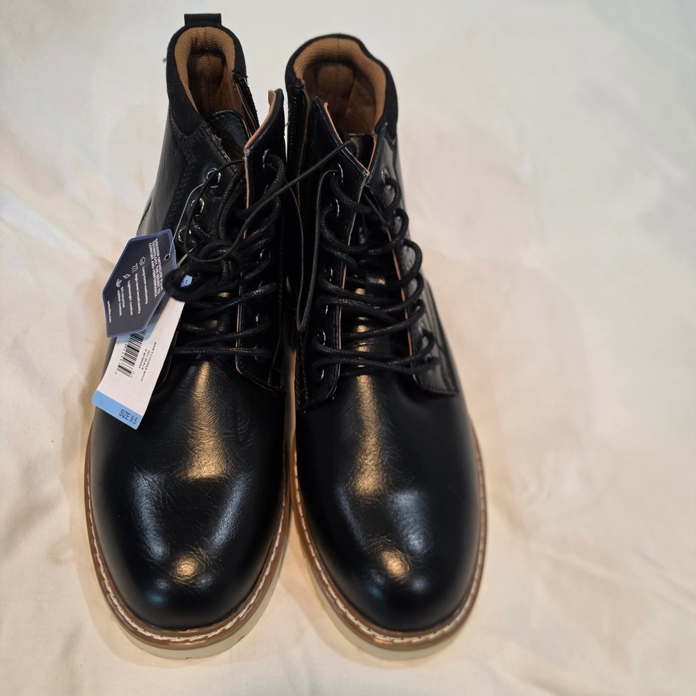 Steve Madden P-BOWERY Chukka Boot Mens 9.5 Black NEW Ortholite Side Zip Boots